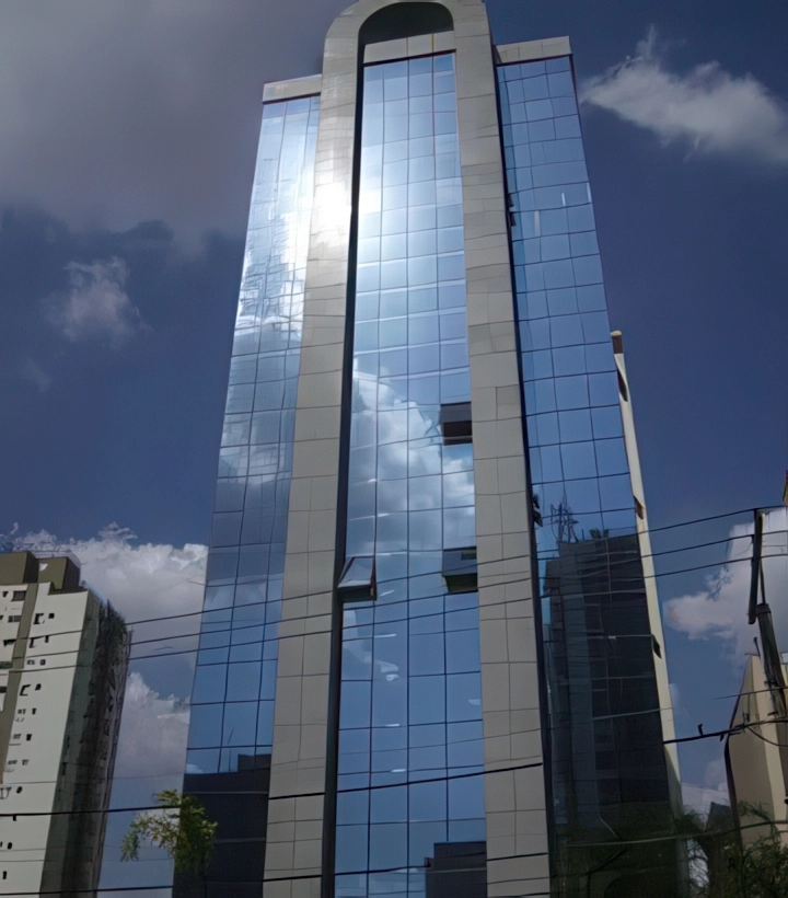 Fachada do Omega Office Tower