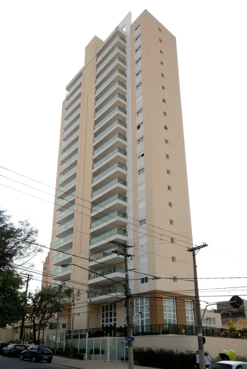 Fachada do Ed. Le Quartier